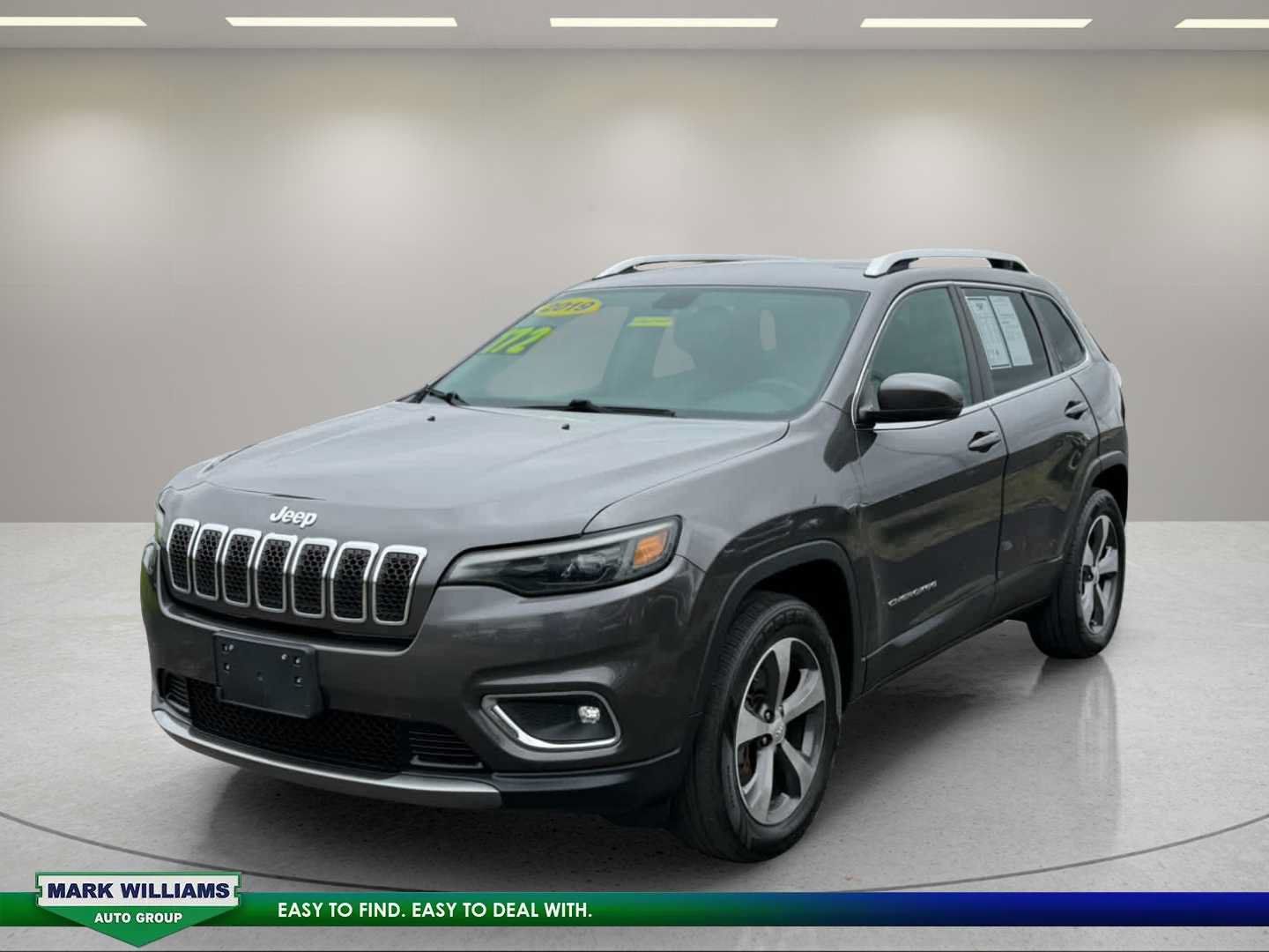 Used 2019 Jeep Cherokee Limited AWD/4WD image 2