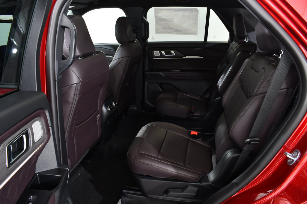 New 2027 Ford Explorer Platinum w/ LUX Leather Package AWD/4WD image 16