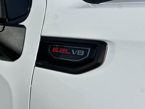 Used 2023 GMC Sierra 1500 AT4X AWD/4WD image 27