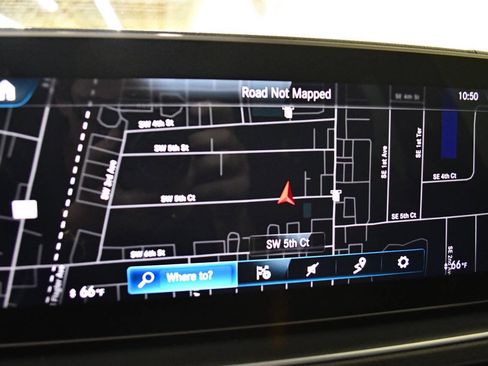 Used 2022 Mercedes-Benz GLE 580 GLE 580 4MATIC AWD 4dr SUV image 17