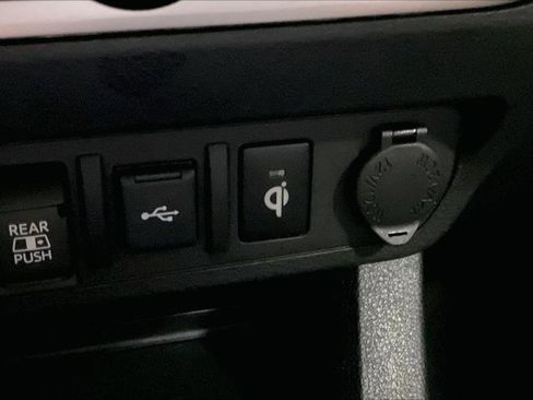 Certified 2023 Toyota Tacoma Limited image 34