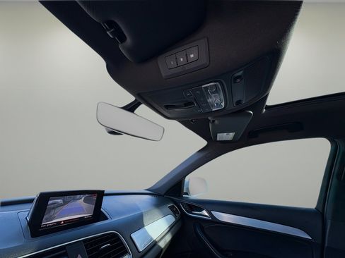 Used 2018 Audi Q3 2.0T Premium image 23