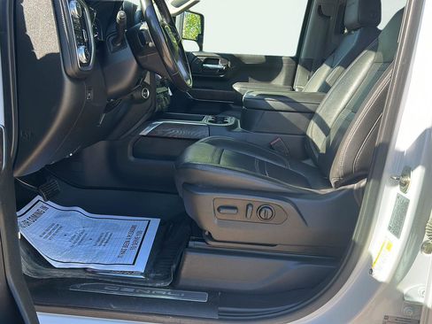 Used 2022 GMC Sierra 2500 Denali w/ Denali Ultimate Package AWD/4WD image 11