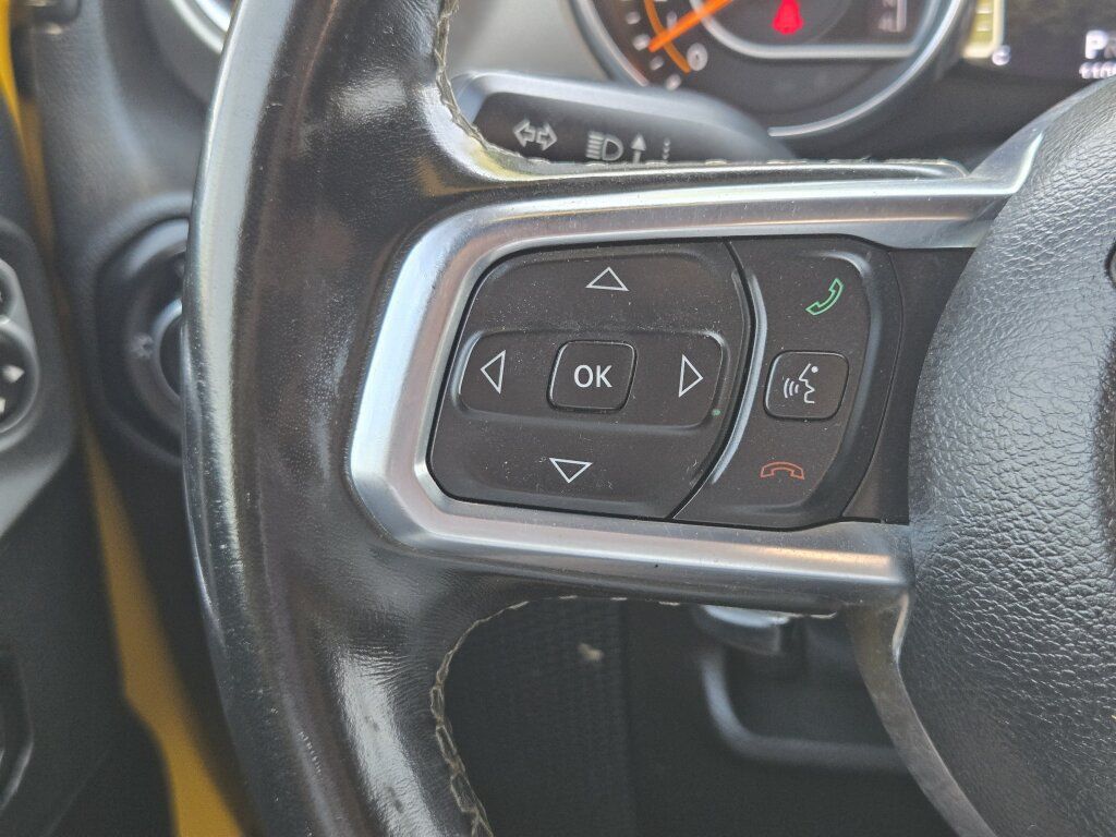 Used 2020 Jeep Wrangler Unlimited Sahara AWD/4WD image 20
