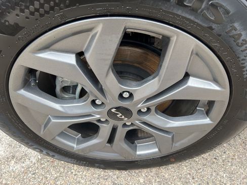 Certified 2024 Kia Seltos S image 43