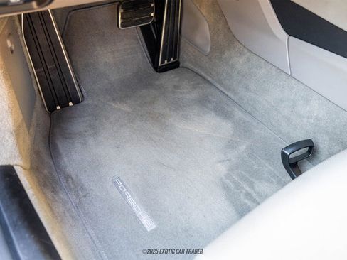 Used 2014 Porsche Cayman image 22