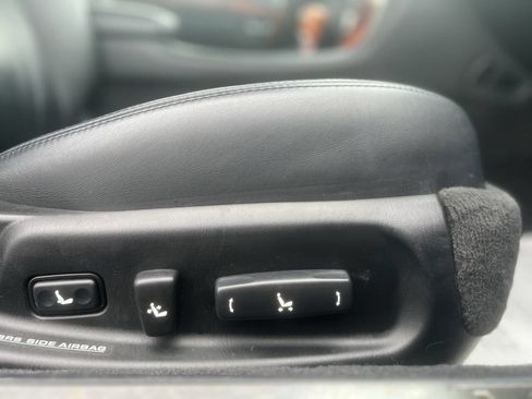 Used 2002 Lexus SC 430 Convertible image 25