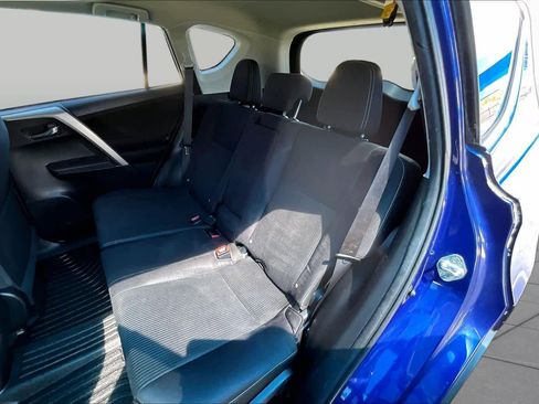 Used 2014 Toyota RAV4 XLE FWD image 20