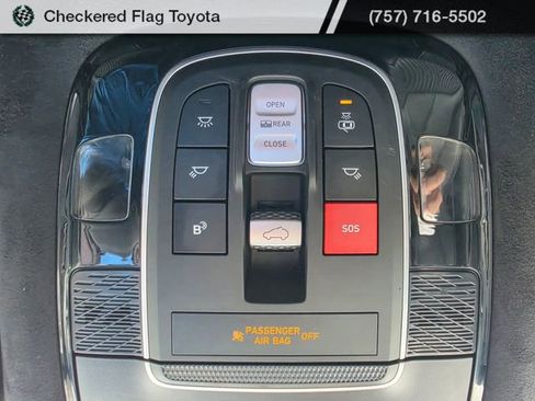 Used 2023 Hyundai Palisade Calligraphy image 10