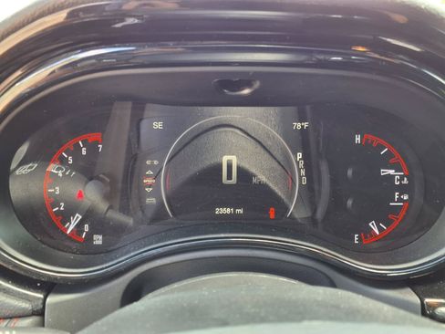 Used 2025 Dodge Durango GT RWD image 28