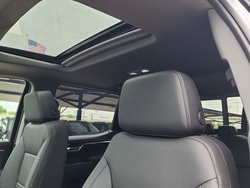 New 2026 GMC Sierra 1500 SLT w/ SLT Premium Plus Package image 18