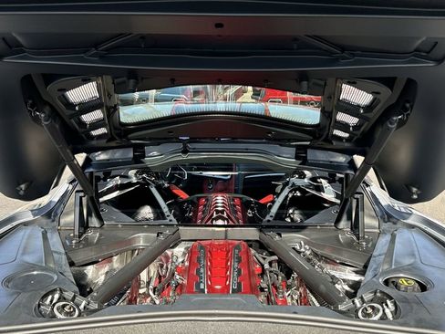 Used 2024 Chevrolet Corvette Stingray Preferred Cpe w/ Z51 Performance Package image 29