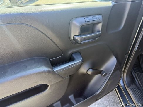 Used 2017 Chevrolet Silverado 1500 W/T RWD image 7