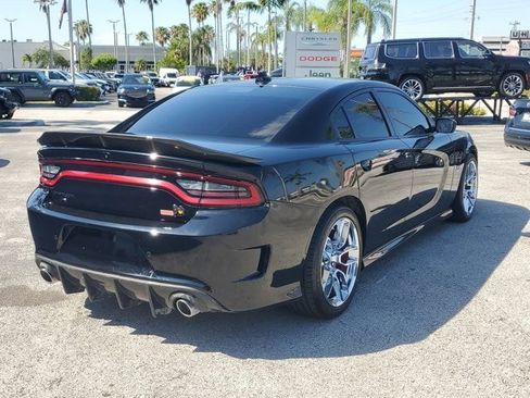 Certified 2022 Dodge Charger Scat Pack w/ Plus Group RWD image 7