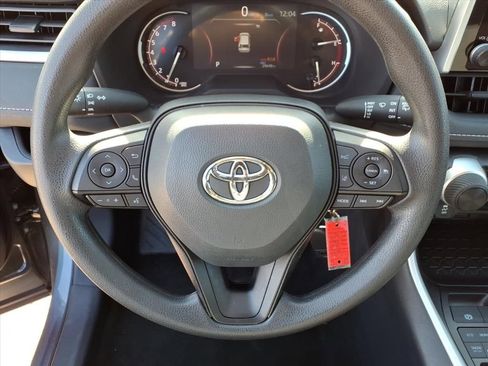 Certified 2025 Toyota RAV4 LE image 20