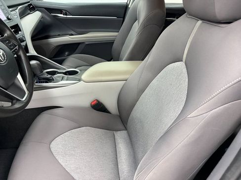 Used 2023 Toyota Camry LE image 26