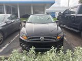 Used 2019 Volkswagen Passat 2.0T Wolfsburg w/ Wheels & Sunroof Package image 2