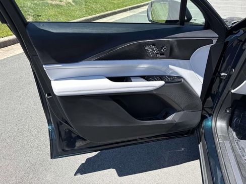 Used 2024 Cadillac Lyriq Luxury w/ LPO, Floor Liner Package AWD/4WD image 29