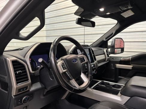 Used 2022 Ford F350 Lariat w/ Lariat Ultimate Package AWD/4WD image 10