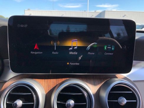 Used 2021 Mercedes-Benz C 300 4MATIC Sedan w/ Premium Package image 27