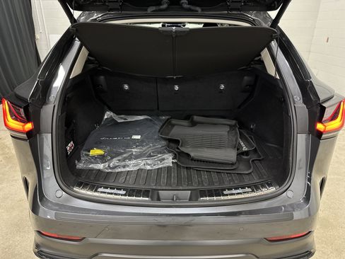 Used 2025 Lexus NX 350h AWD w/ Luxury Package image 32