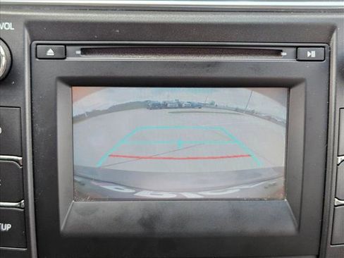 Used 2015 Toyota Camry LE FWD image 13