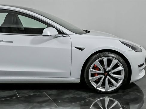 Used 2018 Tesla Model 3 Performance AWD/4WD image 12