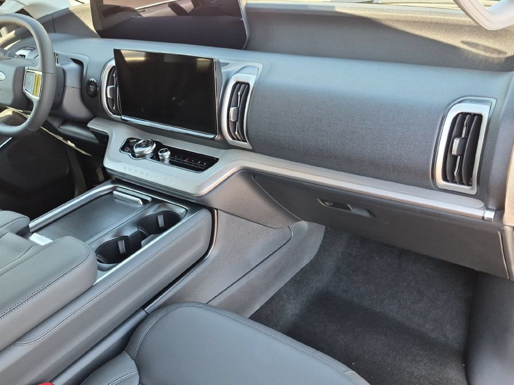 New 2027 Ford Expedition Max Active AWD/4WD image 23