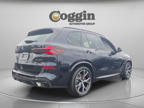 New 2026 BMW X5 xDrive50e w/ Executive Package AWD/4WD image 5