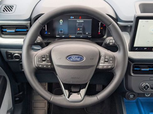 New 2026 Ford Maverick XLT w/ XLT Luxury Package image 9