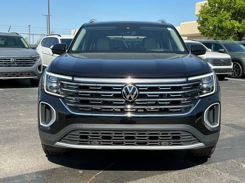 Used 2024 Volkswagen Atlas SEL image 8