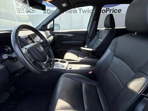 Certified 2023 Honda Passport EX-L image 15