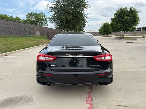 Used 2018 Maserati Quattroporte S GranSport Q4 image 11