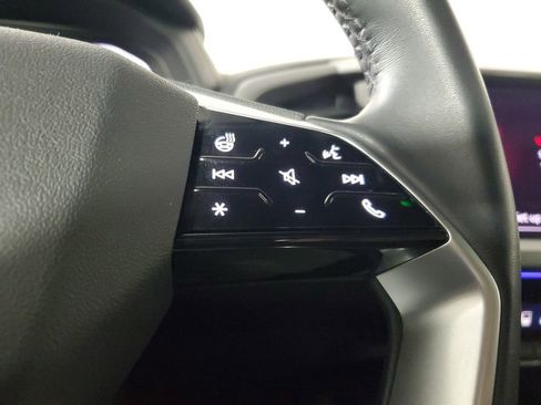 Used 2023 Audi Q4 e-tron Premium Plus w/ Premium Plus image 25