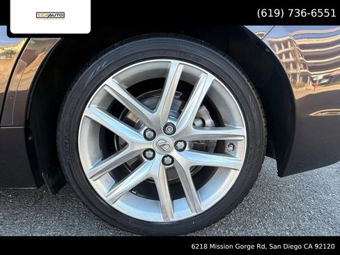 Used 2015 Lexus CT 200h image 15