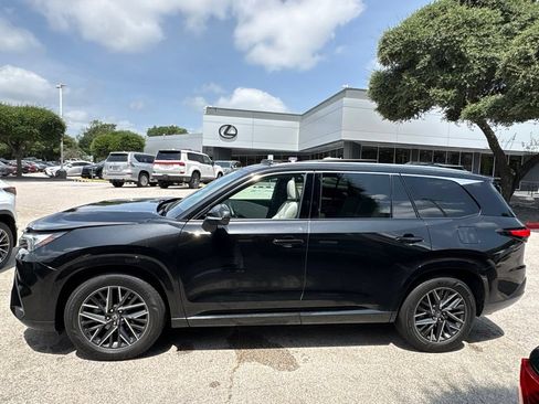Certified 2025 Lexus TX 350 AWD image 2