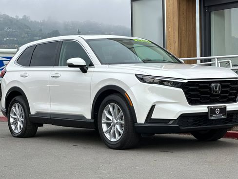 Used 2025 Honda CR-V EX image 9