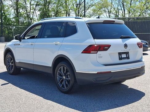 Used 2024 Volkswagen Tiguan SE FWD image 7