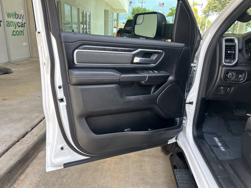 Used 2023 RAM 1500 Big Horn AWD/4WD image 36