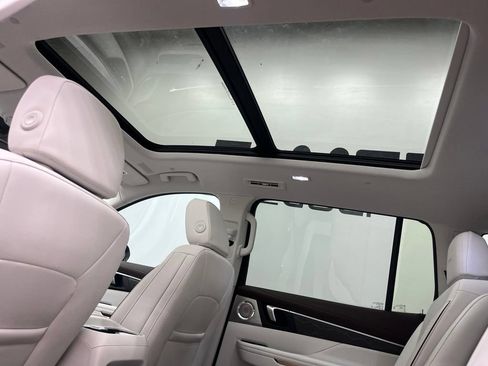 New 2026 Buick Enclave Avenir w/ Super Cruise Package AWD/4WD image 12