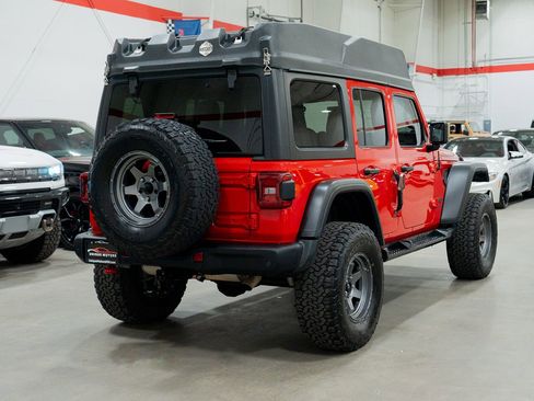 Used 2019 Jeep Wrangler Unlimited Rubicon image 8