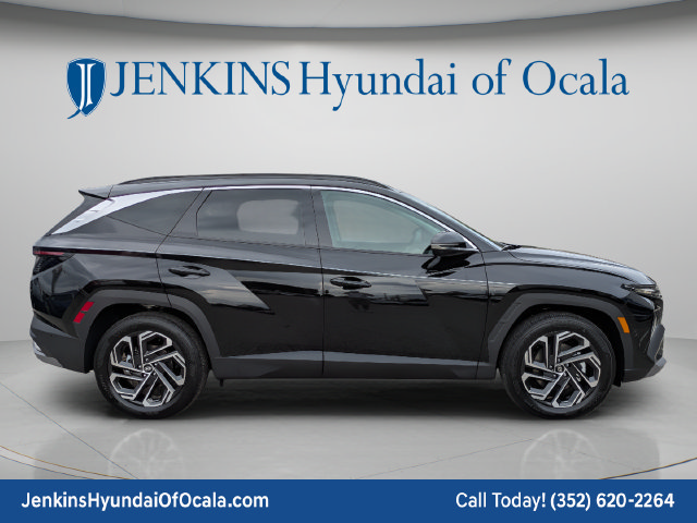 New 2026 Hyundai Tucson Limited FWD image 3