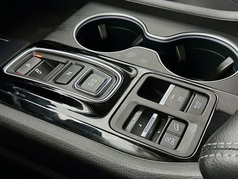 Certified 2024 Honda Pilot Elite image 29