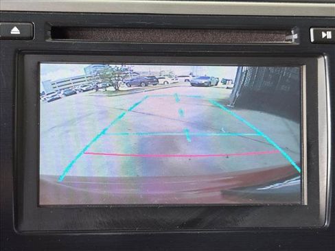 Used 2014 Toyota Camry LE FWD image 15
