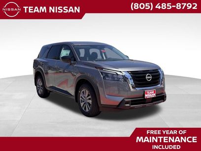 New 2025 Nissan Pathfinder S