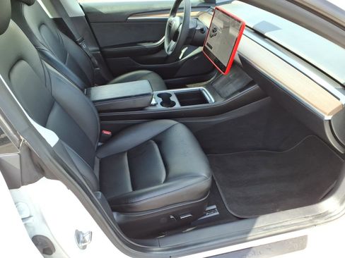 Used 2021 Tesla Model 3 Standard Range Plus RWD image 11