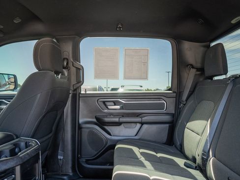 Used 2022 RAM 1500 Big Horn AWD/4WD image 18