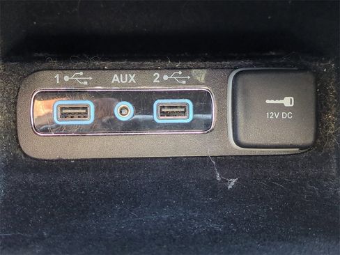 Used 2021 Jeep Grand Cherokee Laredo image 22