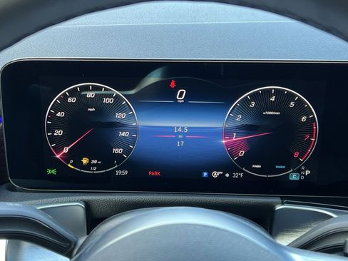 New 2026 Mercedes-Benz GLB 250 GLB 250 image 15