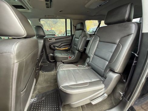 Used 2017 GMC Yukon XL Denali w/ Open Road Package AWD/4WD image 22